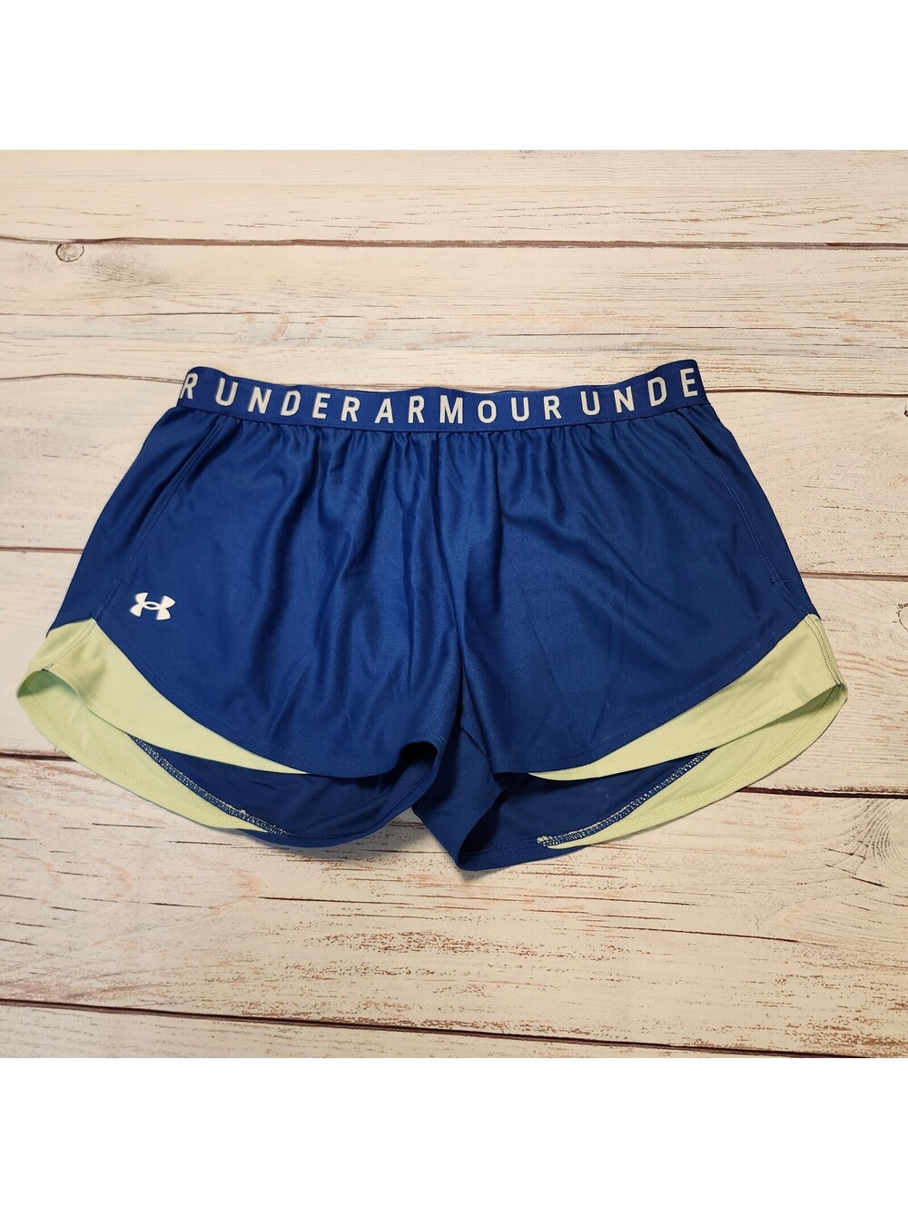 Under Armour Women's Athletic Shorts Blue Size XL NWT